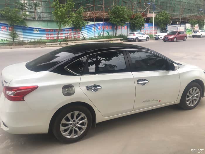 新轩逸贴了悬浮顶感觉还不错