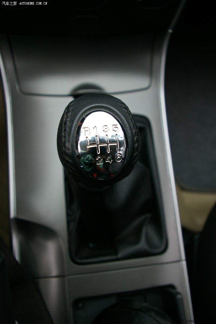 只买对的纯粹驾驶乐趣6档手动马自达6