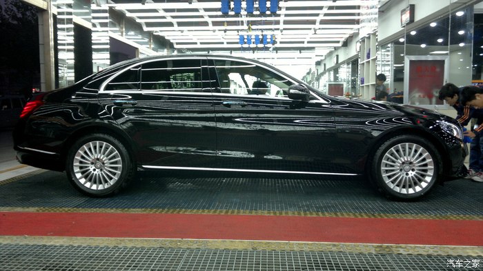 【图】c200l黑色立标提车,装饰和使用作业_奔驰c级论坛_汽车之家论坛